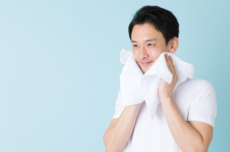 男性もスキンケア